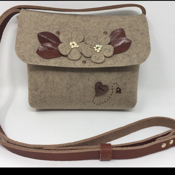 Etsy Felt Crossbody Bag - Picture 2 of 3